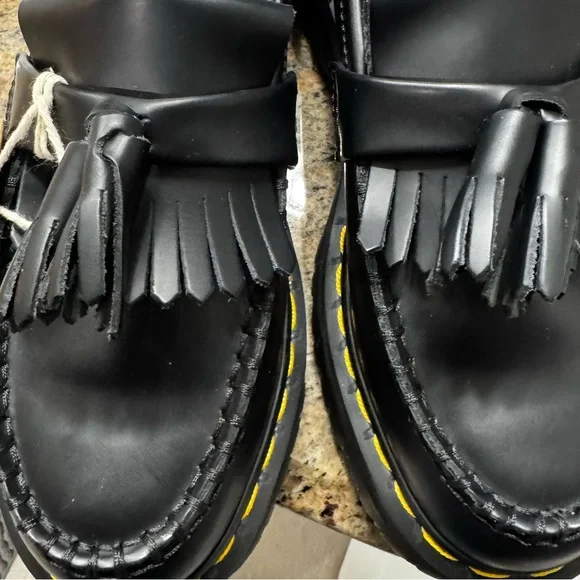 🖤🆕Dr. Martens Adrian Bex Smooth Leather Platform Tassel Loafers, Size 6🖤 - Picture 6 of 16